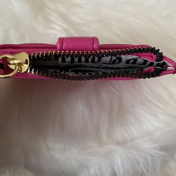 NWT Juicy Couture Fuschia "Pleats Please" Wallet 4”x3” - Picture 9 of 9